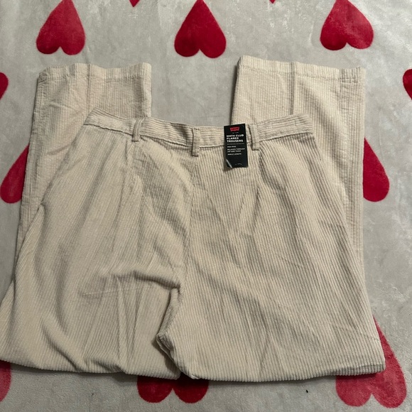 NWT Levi's Math Club High Rise Corduroy Flare Pants in Cream - Picture 7 of 15